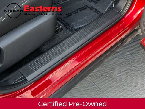 Used 2023 Nissan Rogue S image 28