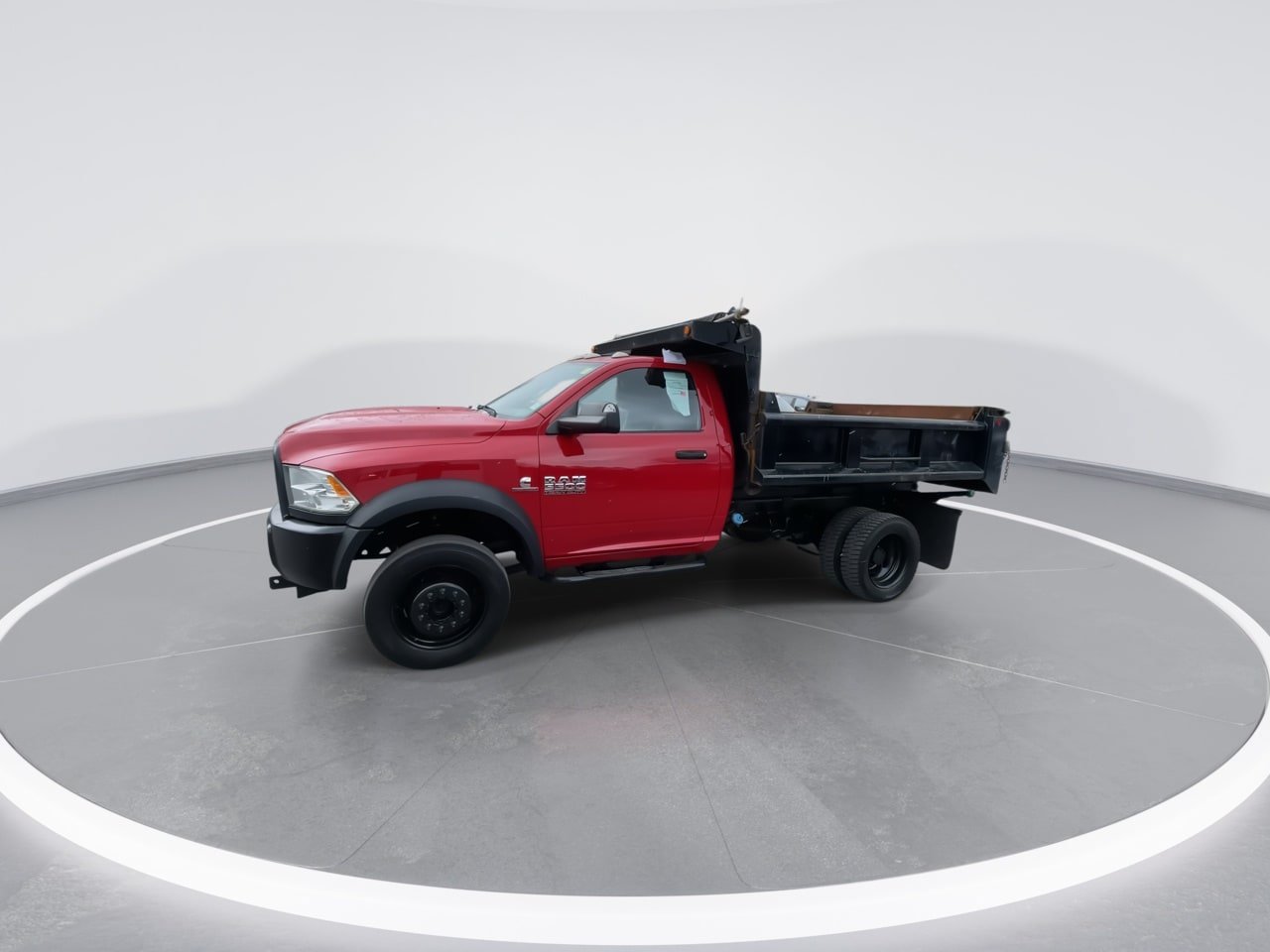 Used 2017 RAM 5500 Tradesman w/ Power Accessory Group AWD/4WD image 13