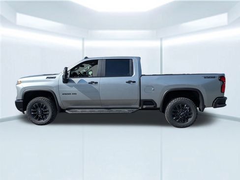 New 2026 Chevrolet Silverado 2500 LT w/ Trail Boss Package image 2