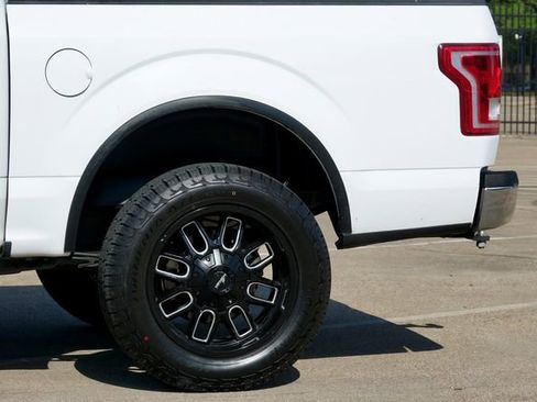 Used 2015 Ford F150 XLT w/ Equipment Group 301A Mid image 10