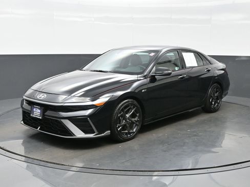 Certified 2025 Hyundai Elantra N Line image 2