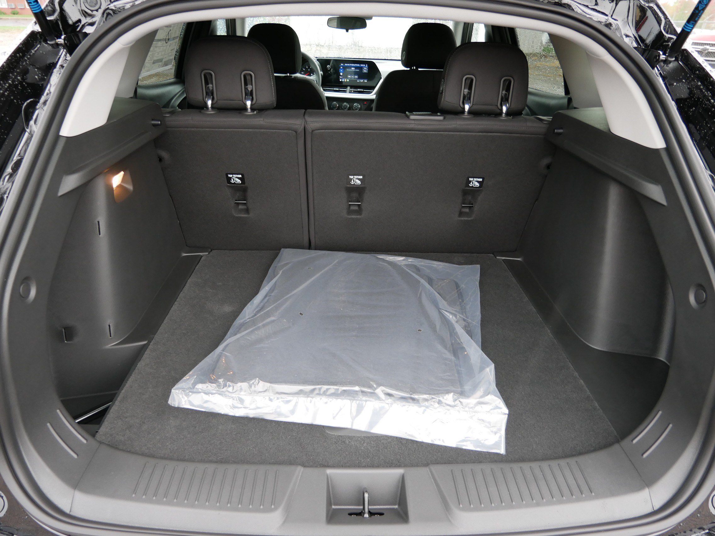 New 2026 Chevrolet Trax LS w/ LS Convenience Package FWD image 10