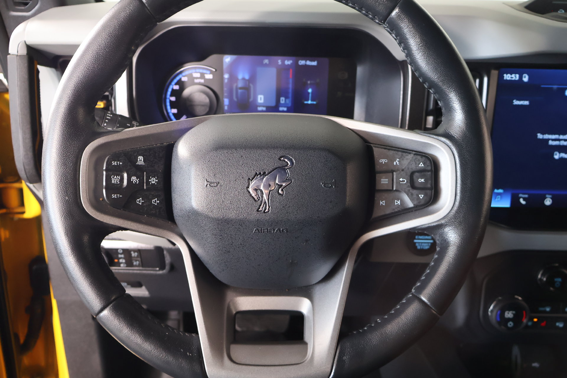 Used 2021 Ford Bronco Badlands AWD/4WD image 3
