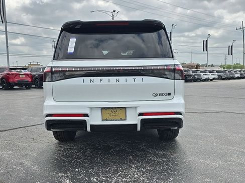 New 2026 INFINITI QX80 4WD image 5