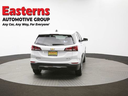 Used 2022 Chevrolet Equinox LT image 38