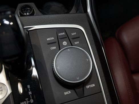 Used 2021 BMW 430i xDrive Coupe w/ Premium Package image 23