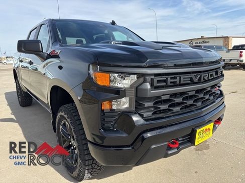 New 2026 Chevrolet Silverado 1500 Custom Trail Boss image 3