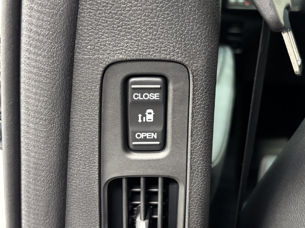 New 2026 Honda Odyssey Sport-L image 18