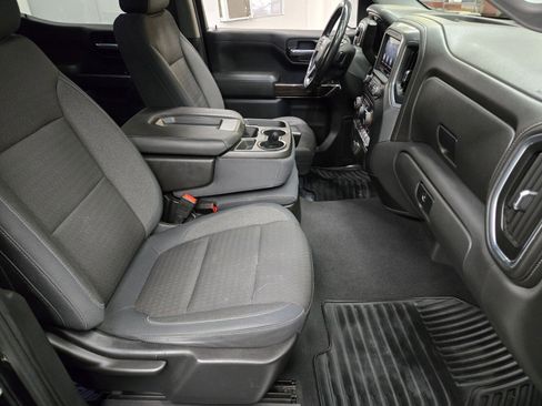 Used 2019 Chevrolet Silverado 1500 LT w/ All-Star Edition image 12