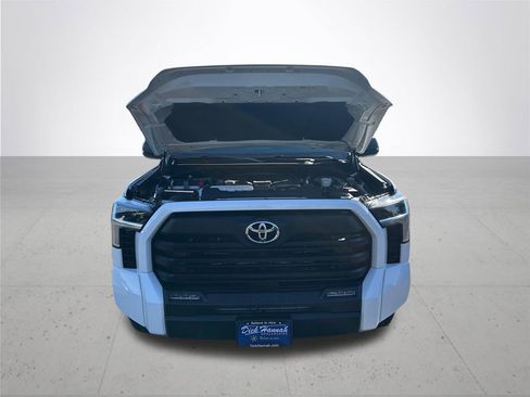 Certified 2026 Toyota Tundra SR5 AWD/4WD image 5
