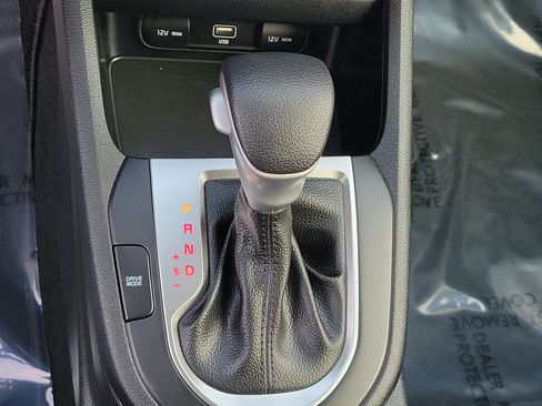 Used 2023 Kia Forte LXS image 24