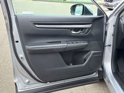 Used 2023 Honda CR-V EX image 9