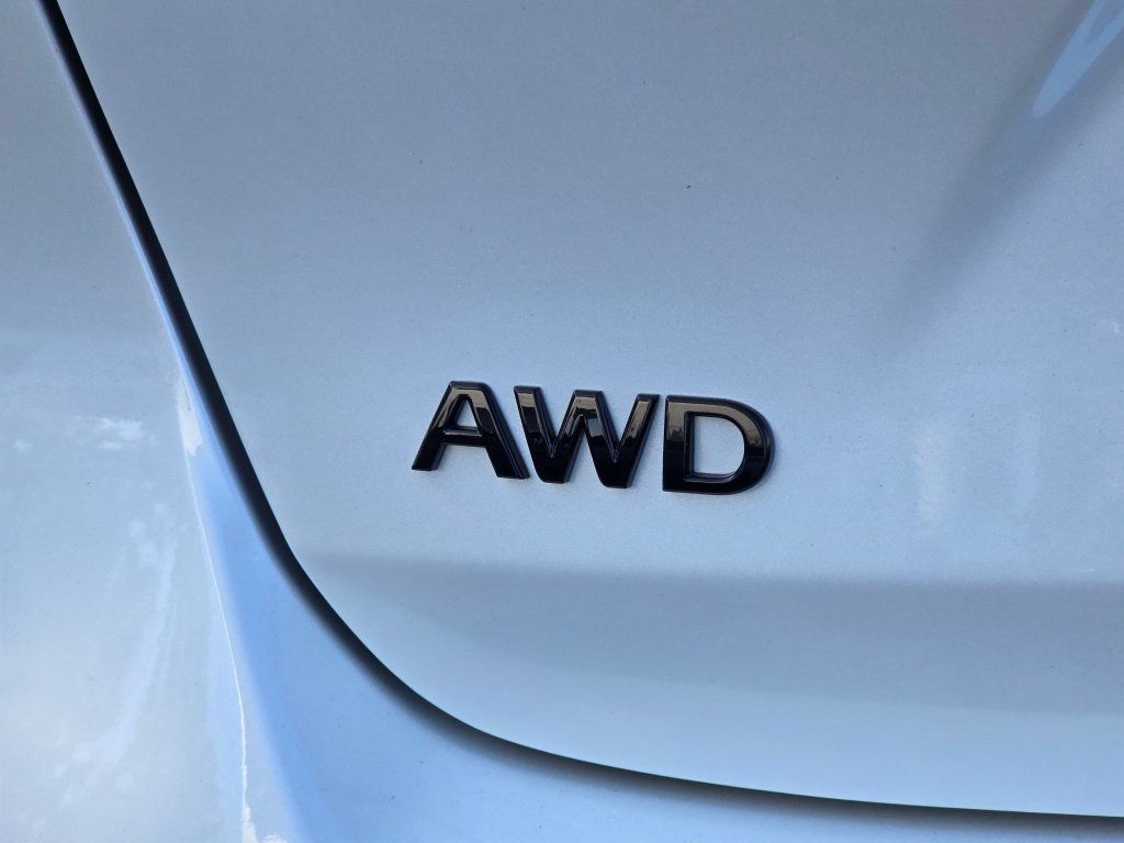 Used 2023 INFINITI QX50 Sport AWD/4WD image 34