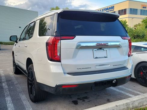 Used 2022 GMC Yukon Denali RWD image 6