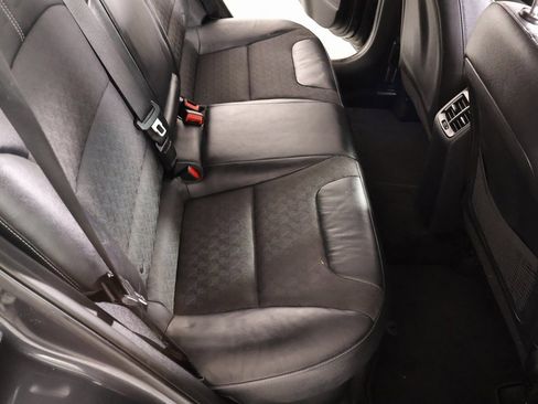 Used 2019 Kia Niro S Touring image 15