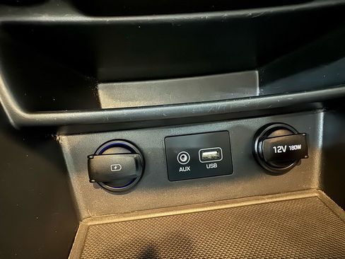 Used 2019 Hyundai Kona SEL AWD/4WD image 19