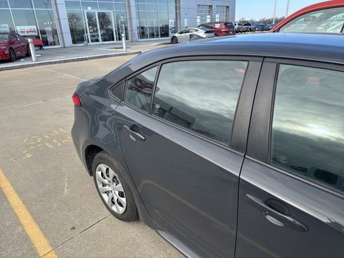 Used 2023 Toyota Corolla LE image 10