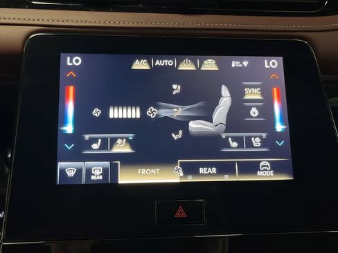 Used 2025 INFINITI QX80 Autograph w/ Autograph Exterior Package AWD/4WD image 18