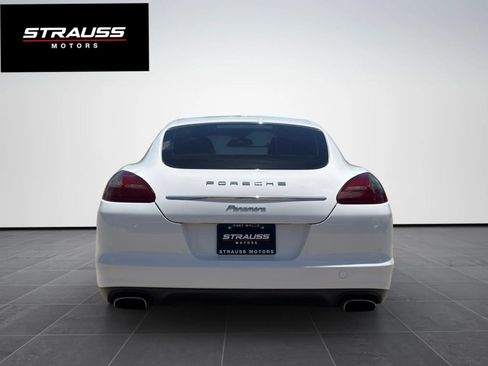 Used 2011 Porsche Panamera 4 AWD/4WD image 8