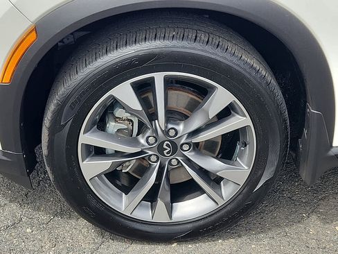 Used 2025 INFINITI QX60 Luxe AWD/4WD image 9