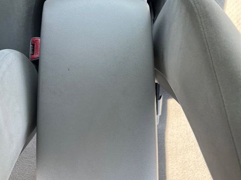 Used 2009 Toyota Camry LE FWD image 20