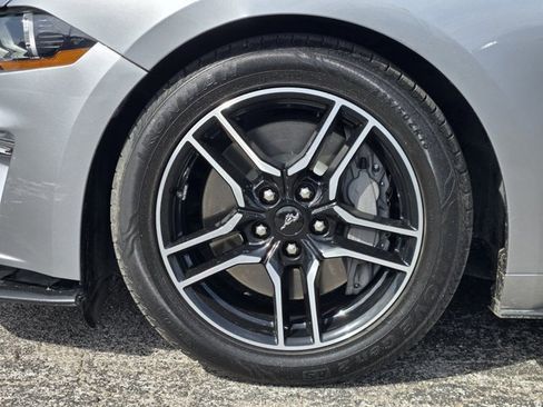 Certified 2022 Ford Mustang GT Premium image 9