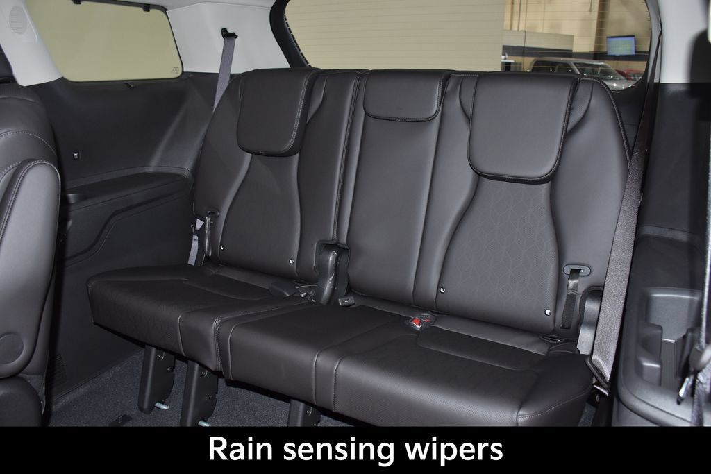 New 2027 Kia Carnival SX FWD image 32