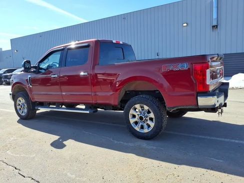 Used 2019 Ford F250 Lariat w/ Chrome Package image 7