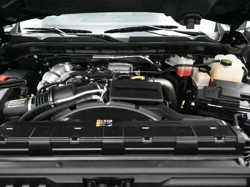 Used 2022 GMC Sierra 3500 Denali w/ Denali Ultimate Package AWD/4WD image 23