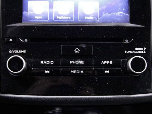 Used 2023 Subaru Forester Premium image 30