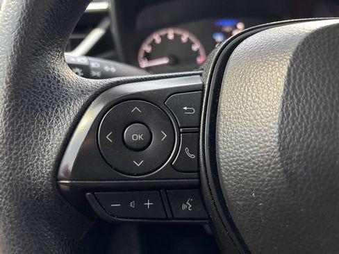 Used 2024 Toyota Corolla LE FWD image 19