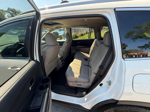Used 2018 Honda Pilot EX-L image 18