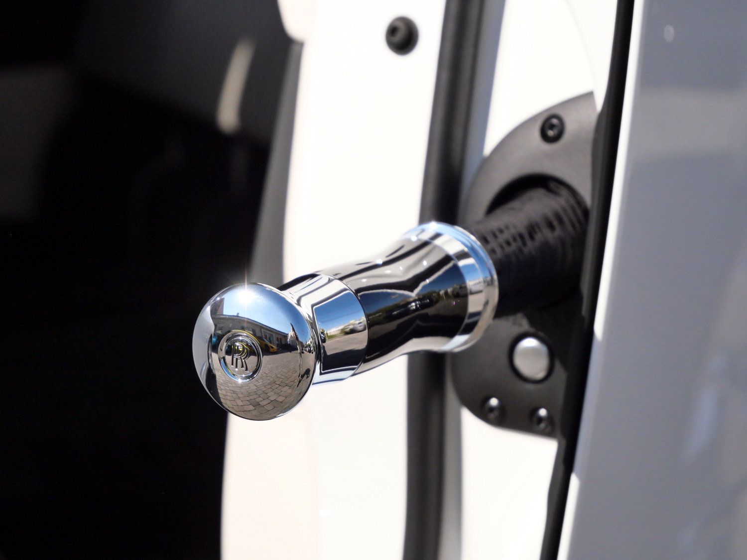 Certified 2025 Rolls-Royce Cullinan AWD/4WD image 6