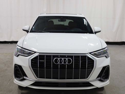 Used 2023 Audi Q3 2.0T Premium w/ Convenience Package image 14
