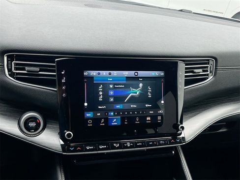 Used 2024 Jeep Wagoneer L Series II w/ Flexible Seating Group image 24