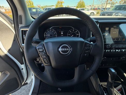New 2026 Nissan Frontier SV w/ SV Convenience Package image 15
