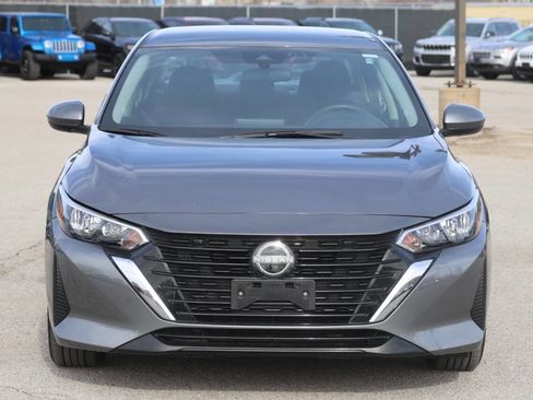 Used 2024 Nissan Sentra S image 2