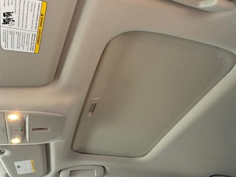 New 2026 Nissan Sentra SR image 25