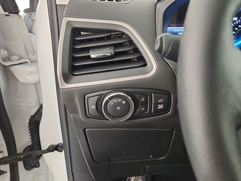 Used 2022 Ford Edge SEL w/ Convenience Package image 24