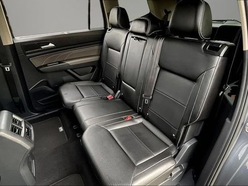 Used 2023 Volkswagen Atlas SE AWD/4WD image 22