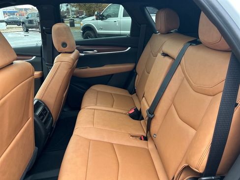 New 2026 Cadillac XT5 Premium Luxury w/ LPO, Floor Liner Package image 28