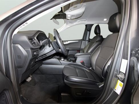 Used 2024 Ford Escape SE FWD image 16
