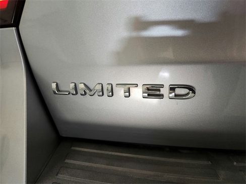 Used 2024 Ford Expedition Max Limited image 35