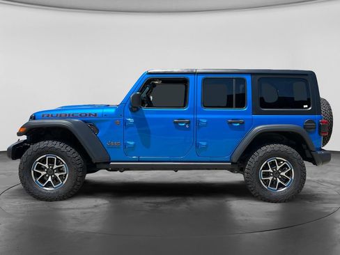 Used 2024 Jeep Wrangler Unlimited Rubicon w/ Technology Group AWD/4WD image 5
