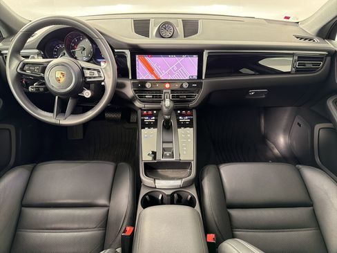 Certified 2026 Porsche Macan image 26