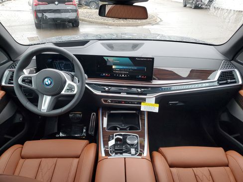 New 2026 BMW X5 xDrive50e w/ M Sport Package image 21