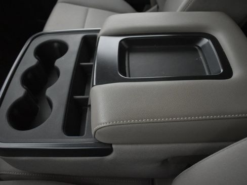 Used 2015 GMC Sierra 1500 SLE w/ SLE Value Package image 30