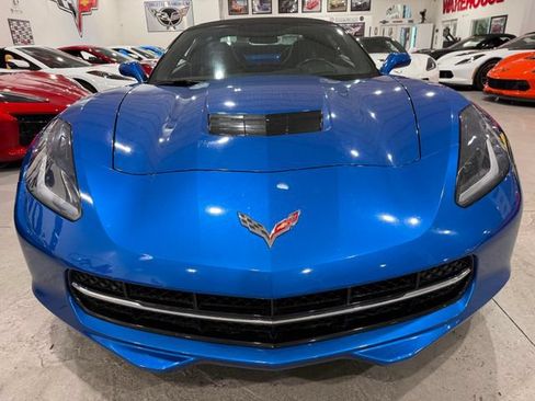 Used 2014 Chevrolet Corvette Stingray Convertible w/ 2LT Preferred Equipment Group RWD image 8