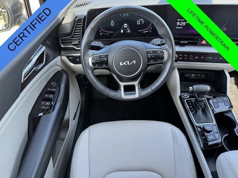 Used 2024 Kia Sportage EX FWD image 18