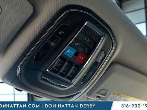 Used 2023 Jeep Grand Cherokee L Limited w/ Trailer Tow Group (B) AWD/4WD image 13